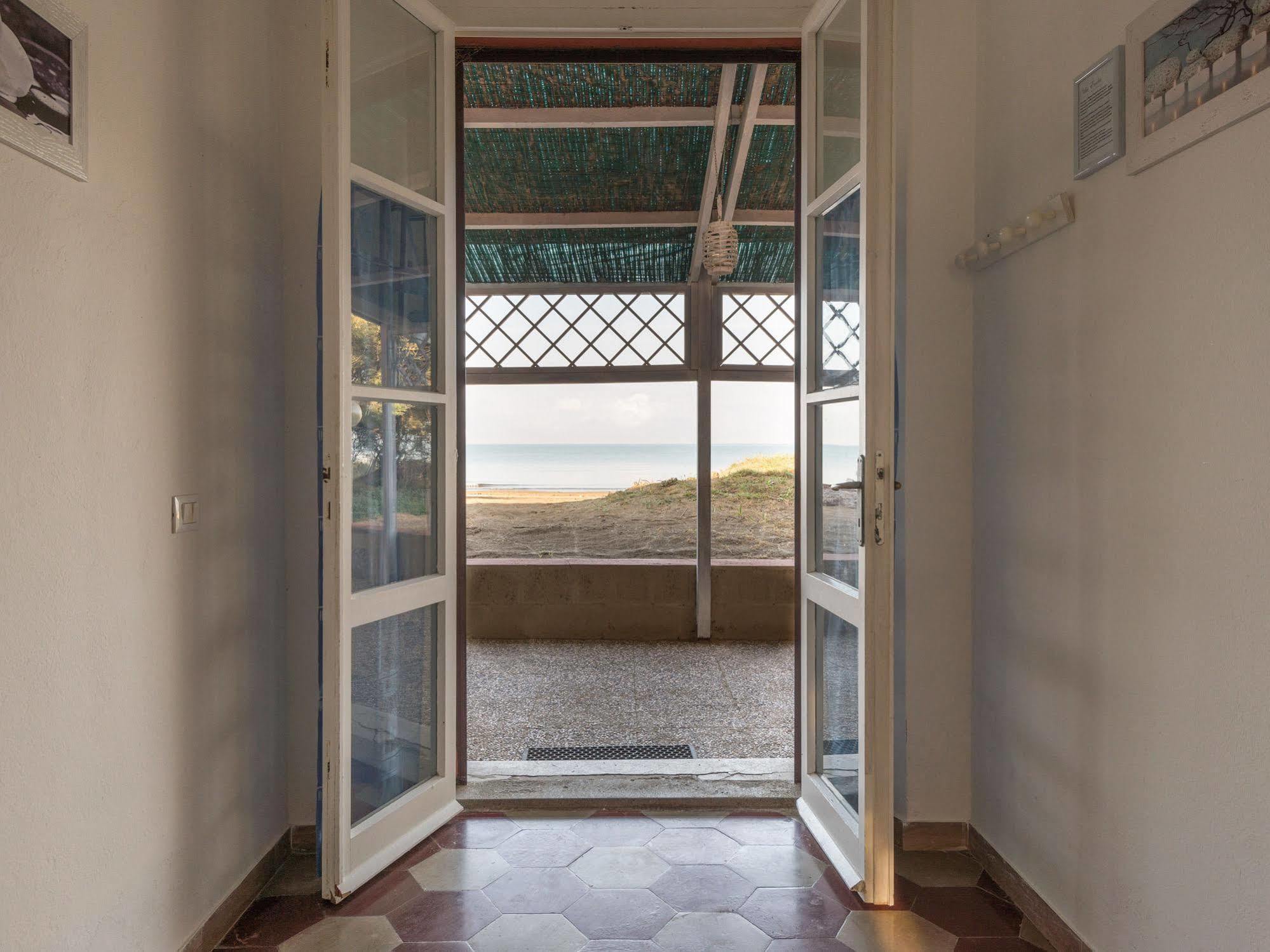 Villa Emilia Marina di Castagneto Carducci Εξωτερικό φωτογραφία